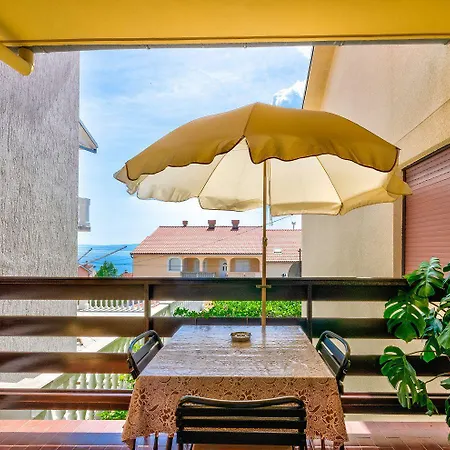 Apartment Komfortables Nur 570 Meter Zum Mit Privatparkplatz, Meerblick, Klima, Wifi